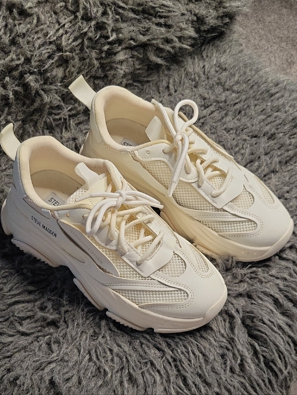 Steve Madden Chunky Platform Dad Sneakers White Mesh Lace Up Women’s Sz 8.5 EUC